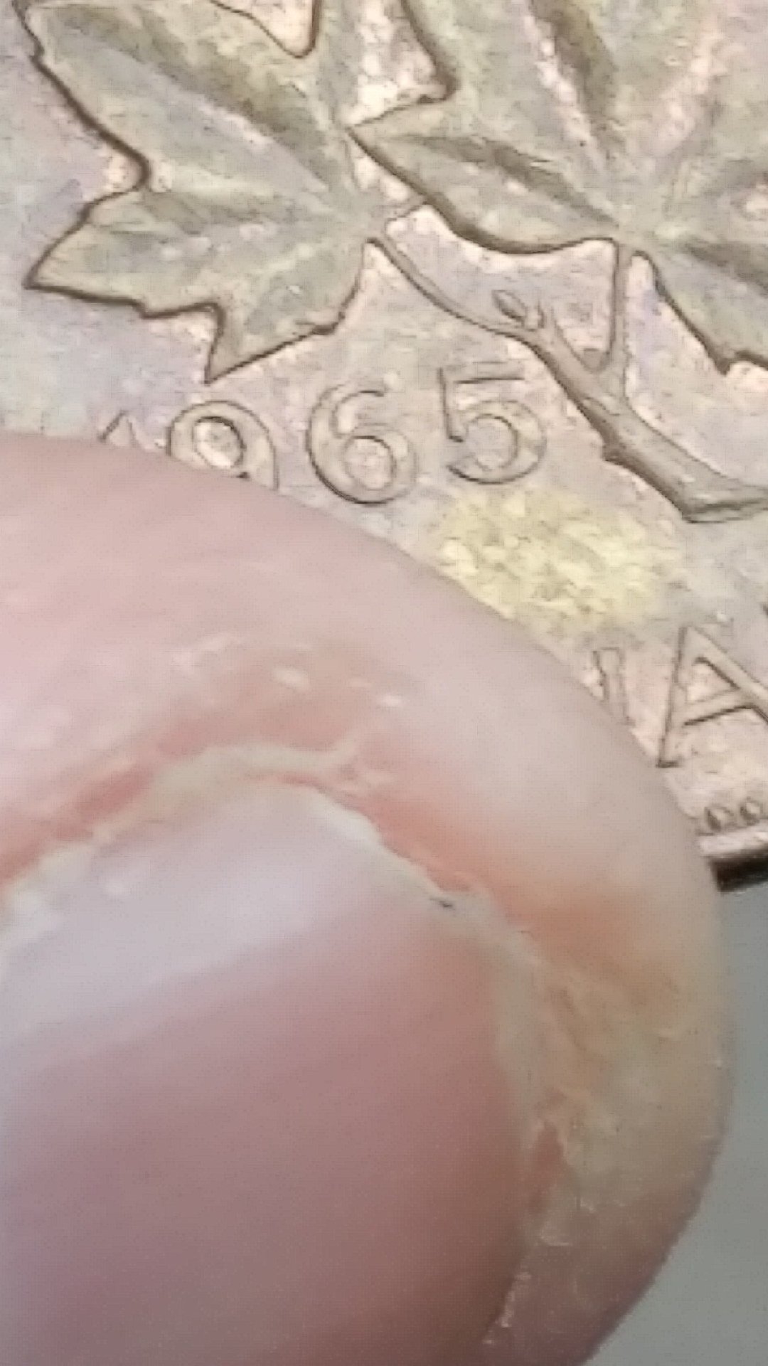 1965-Pointed-5-Penny,-Is-This-A-Small-Or-Large-Beads-Variety?