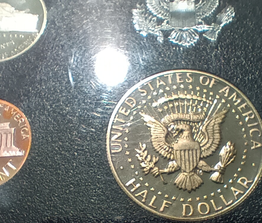 1983-S-Proof-Set-With-Toning