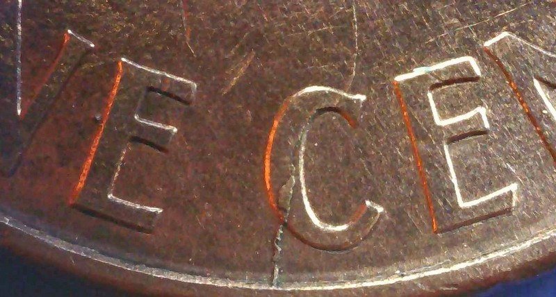 1999-P-LMC-W-/-Features