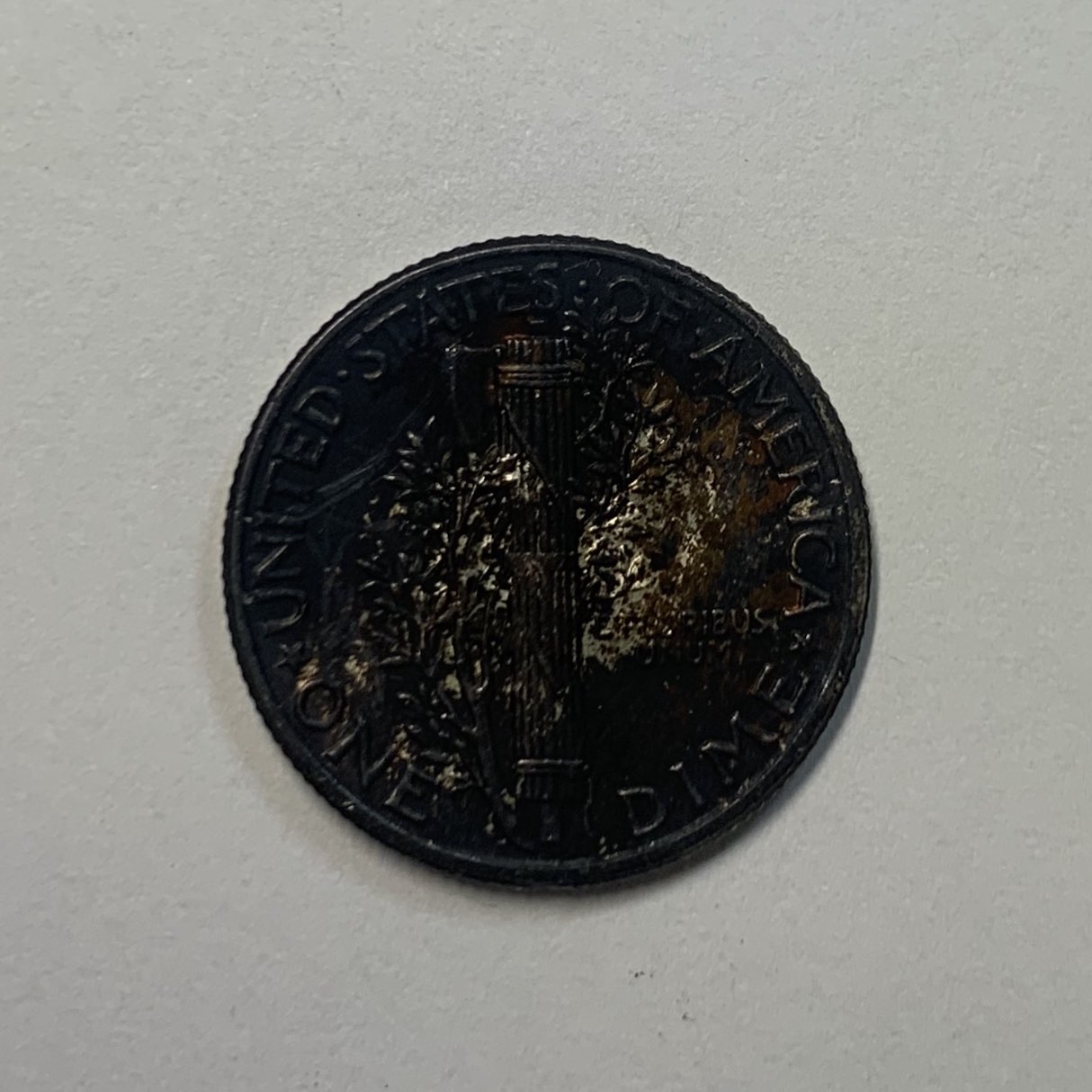 1945-Mercury-Dime.-Extreme-Toning-On-Reverse