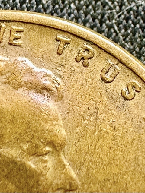 1932-Lincoln-Cent-Lamination+retained-Cud?