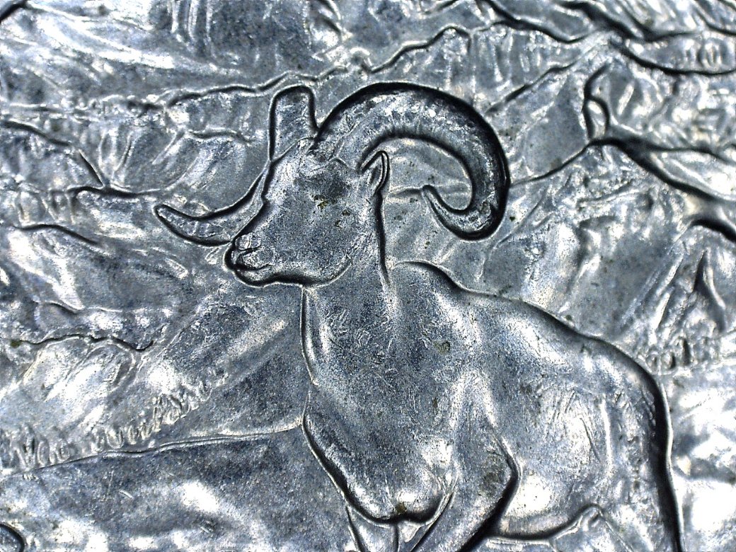 Two-2012-Alaska-Quarters-With-DDR-Or-Machine-Doubling?