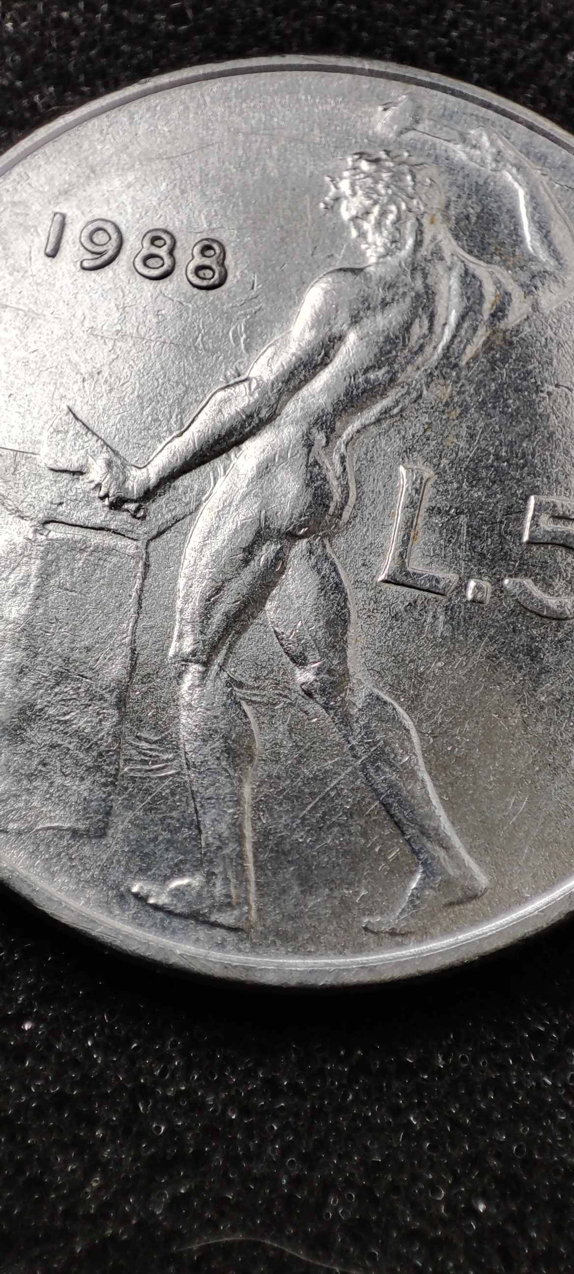 50-Lire-1988-Italy-Die-Clash