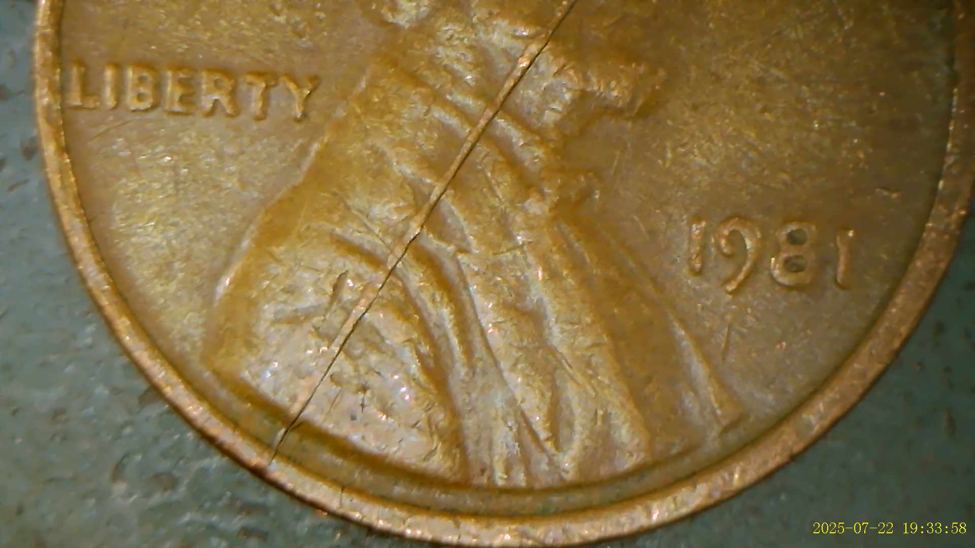 1981-LMC-With-Possible-Die-Crack-Across-Obverse.