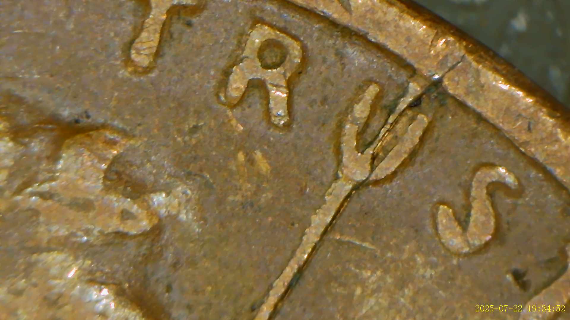 1981-LMC-With-Possible-Die-Crack-Across-Obverse.