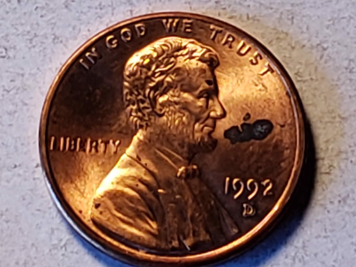1992-D-Penny-Double-Die-On-Obverse-And-Reverse.--Close-AM?