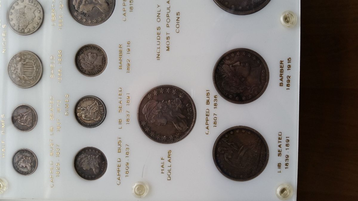 Show-Of-Hands-For-A-Complete-A-19th-Century-Type-Set?