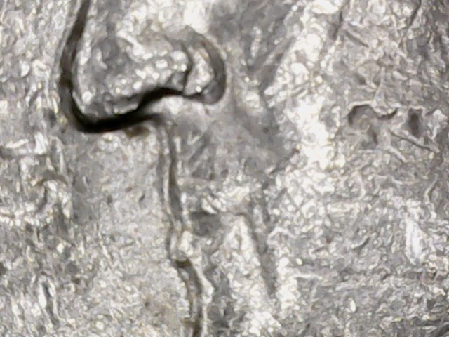 2000-P-Quarter---Marking-By-Nose---Any-Idea-What-Caused-This?