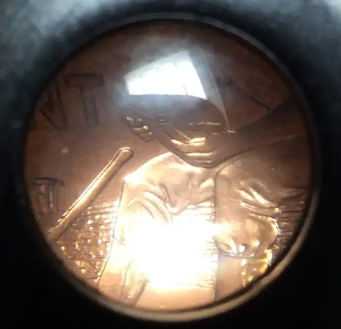 2009-Lincoln-Cent,-Is-This-A-Variety?