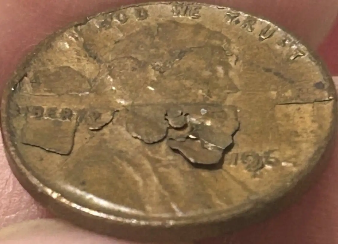 1964-D-Lincoln-Memorial-Cent-With-Multiple-Retained-Laminations
