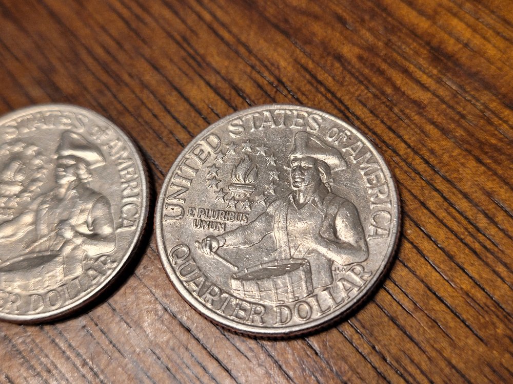 Bicentennial-Coin-Error-Drummber-And-No-Hand-Please-Help-Me