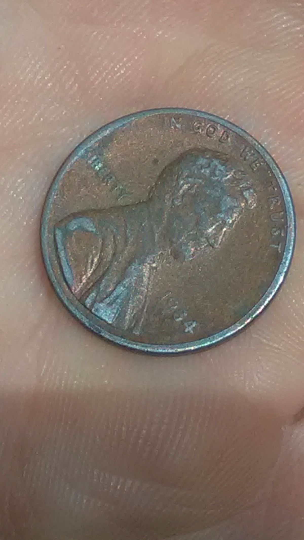 Strange-1984-No-Mint-Mark-Cent.-Can-I-Please-Get-Some-Help-With-It?
