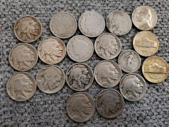 I-Have-About-5-Lbs-Of-Buffalo-And-War-Nickels.-How-Can-I-Get-It-Appraised?