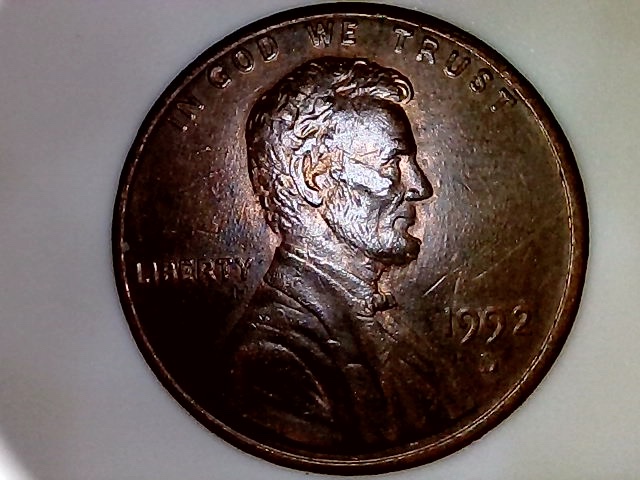 1992-D-LMC;-Questions-On-Obverse,-Extra-Beard?