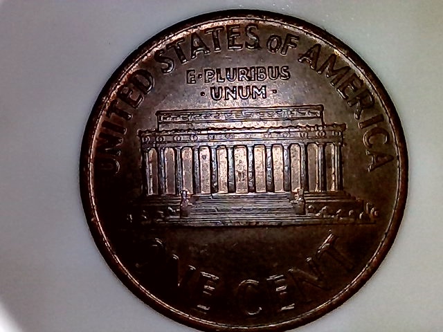 1992-D-LMC;-Questions-On-Obverse,-Extra-Beard?