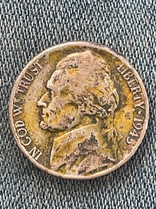 1945-D-Jefferson-War-Nickel-With-Mint-Error