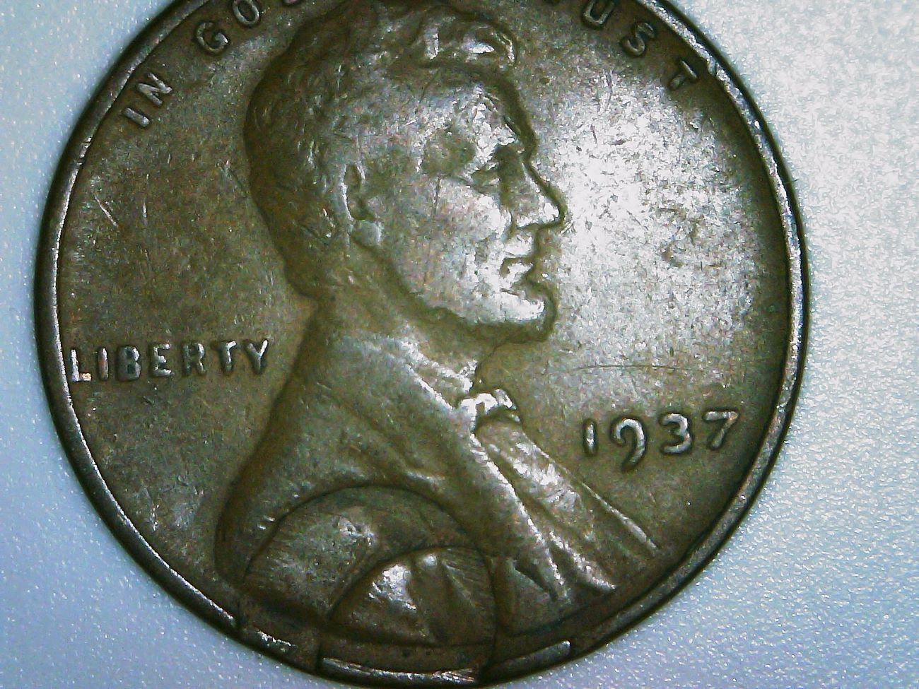 1937-Wheat-Penny-Die-Error-Or-Damage-After-Minting?