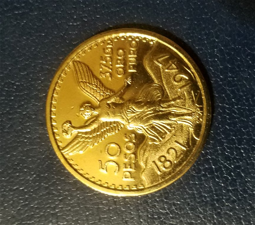 Does-This-Copy-Coin-Contain-Real-Gold?