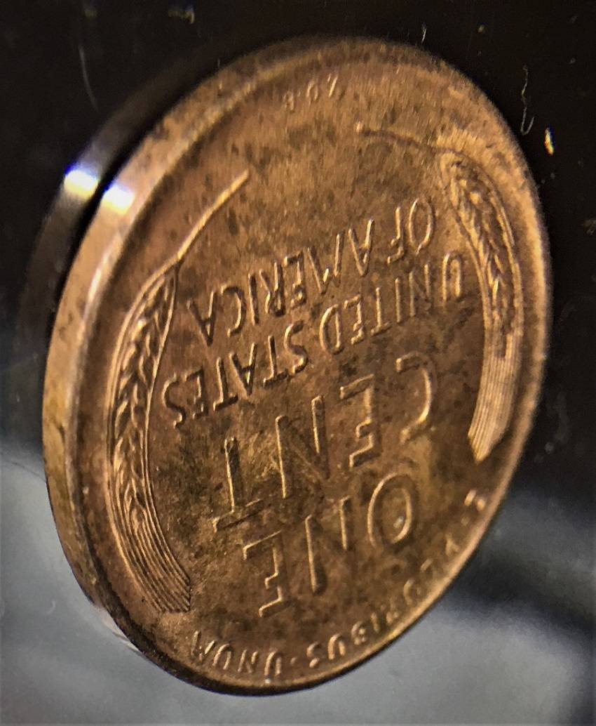 1909-VDB-Penny.--Toning-Or-Stain?