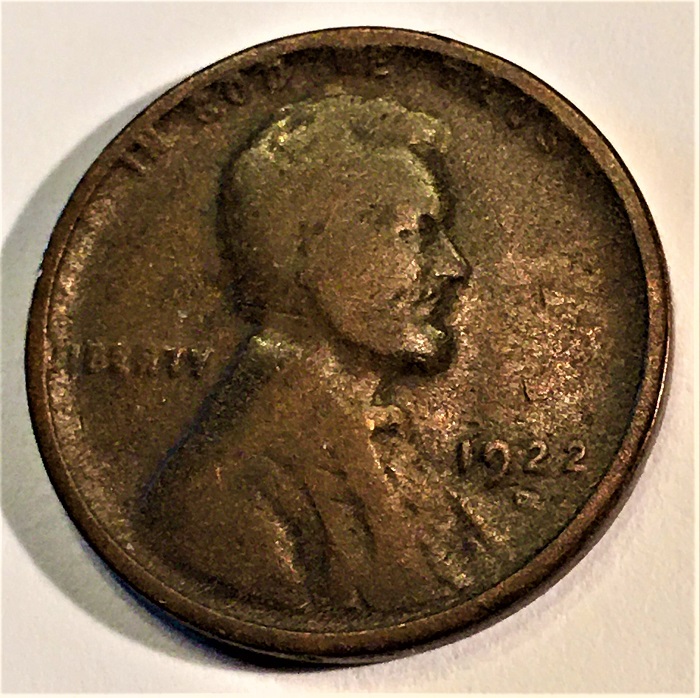 1922-Lincoln-Cent.--Maybe-'No-D'.--Bad-Shape.--Stained?