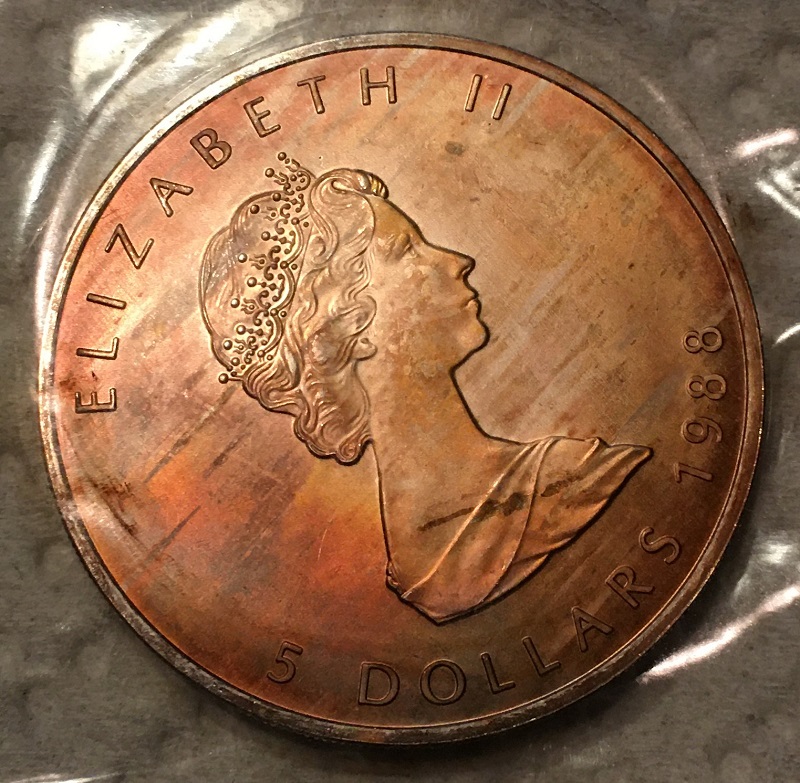 1988-Silver-Maple-Leaf-5-Dollars-/-Heavily-Toned