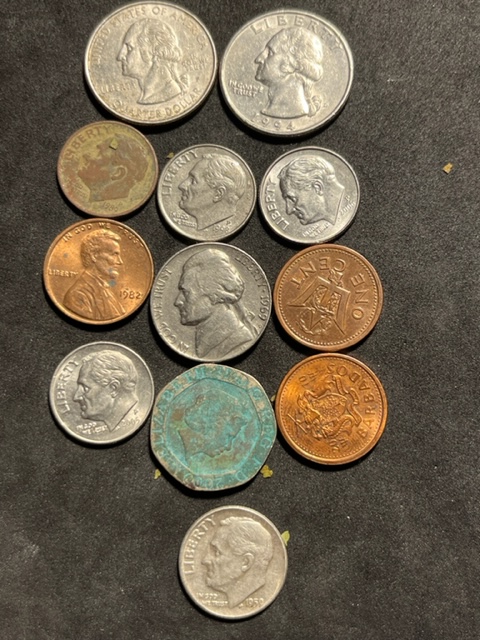 Coinstar-Finds!-Including-Bank-Counters-And-Other-Machines