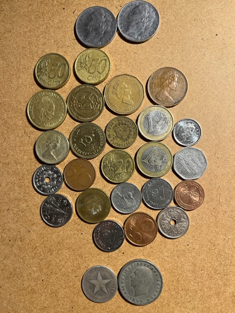 Coinstar-Finds!-Including-Bank-Counters-And-Other-Machines