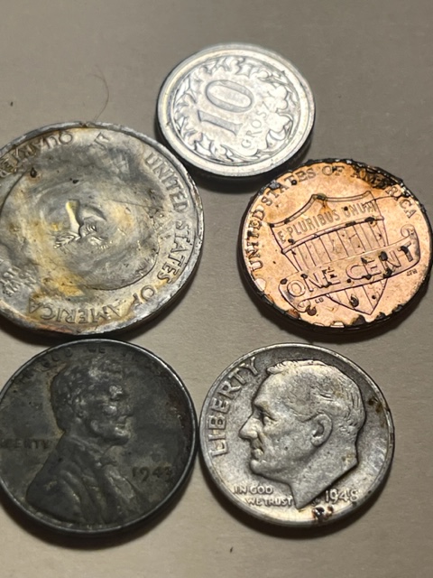 Coinstar-Finds!-Including-Bank-Counters-And-Other-Machines