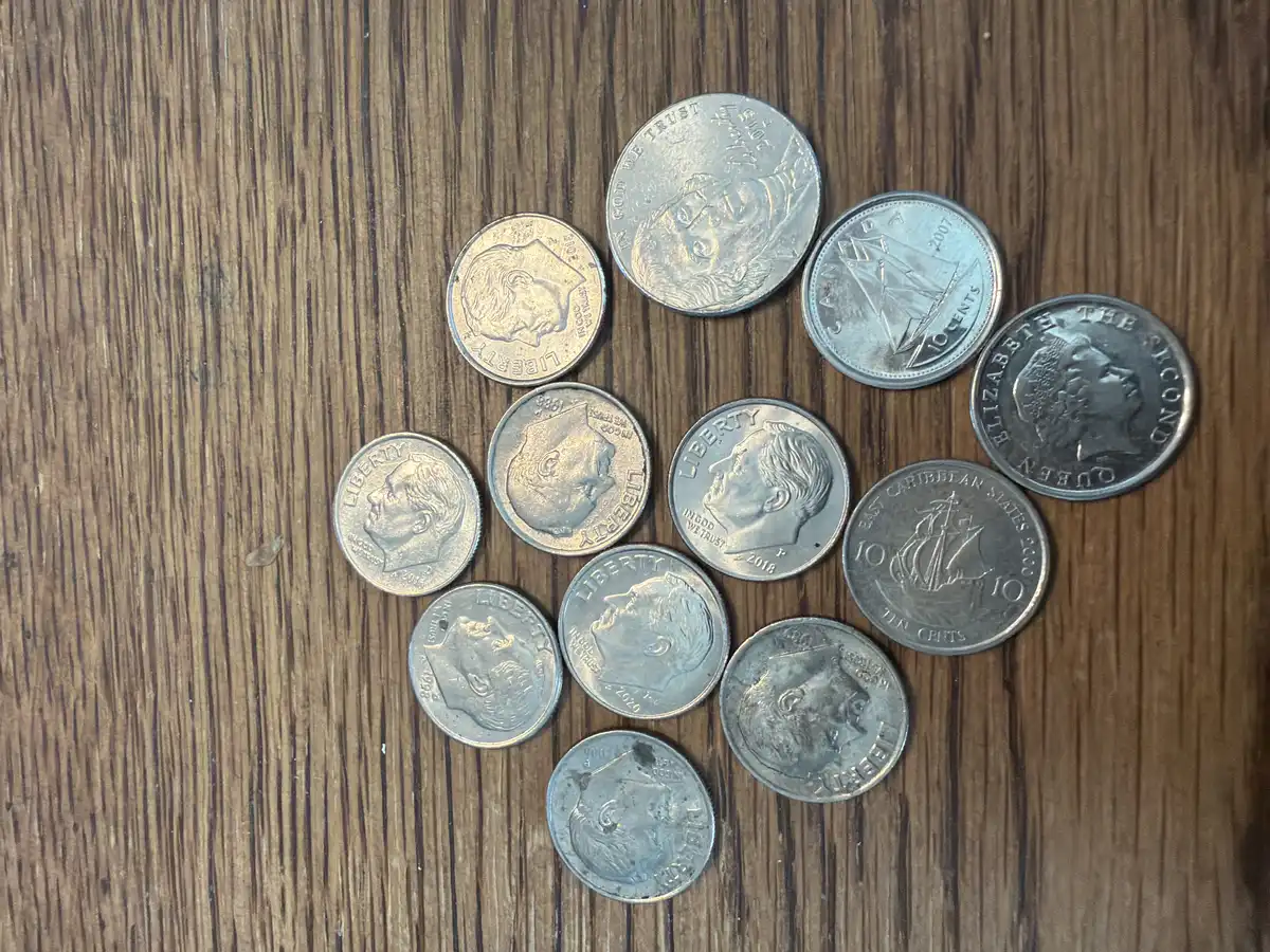 Coinstar-Finds!-Including-Bank-Counters-And-Other-Machines