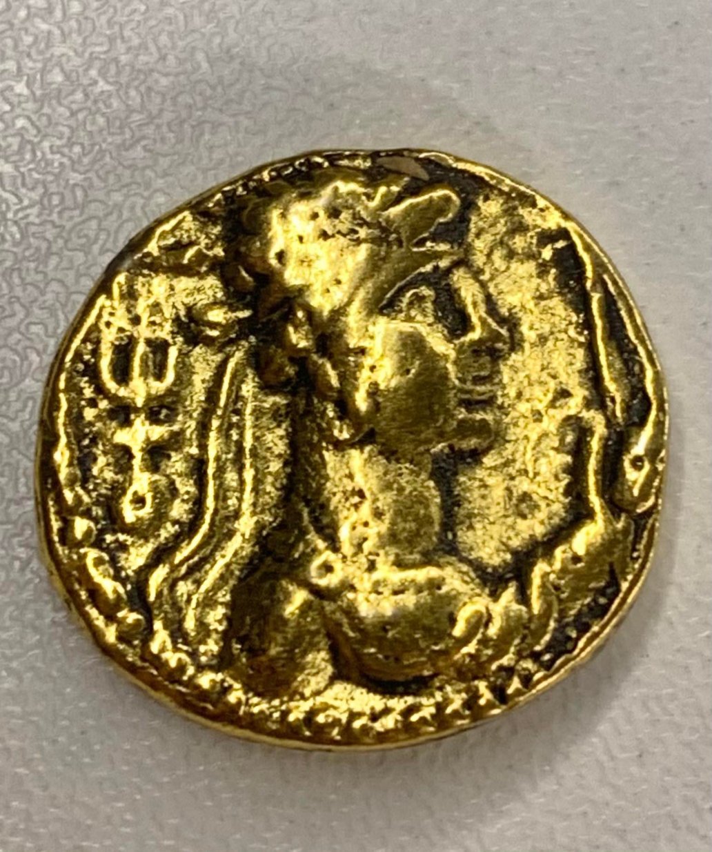 Assistanse-With-Identifying-3-Old-Hammered-Coins,-No-Luck-So-Far-Online