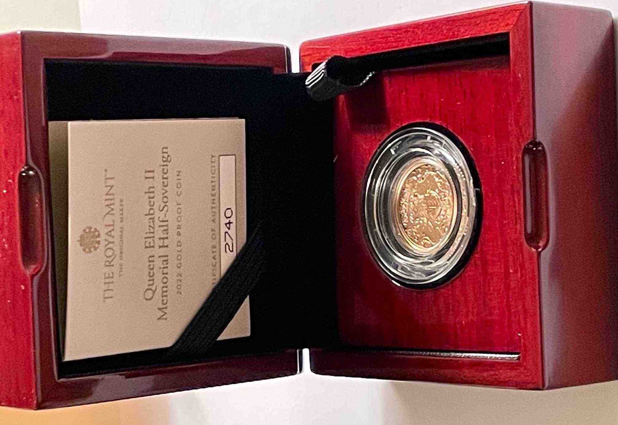 2022-Memorial-Sovereign-Royal-Mint-Proof-Release