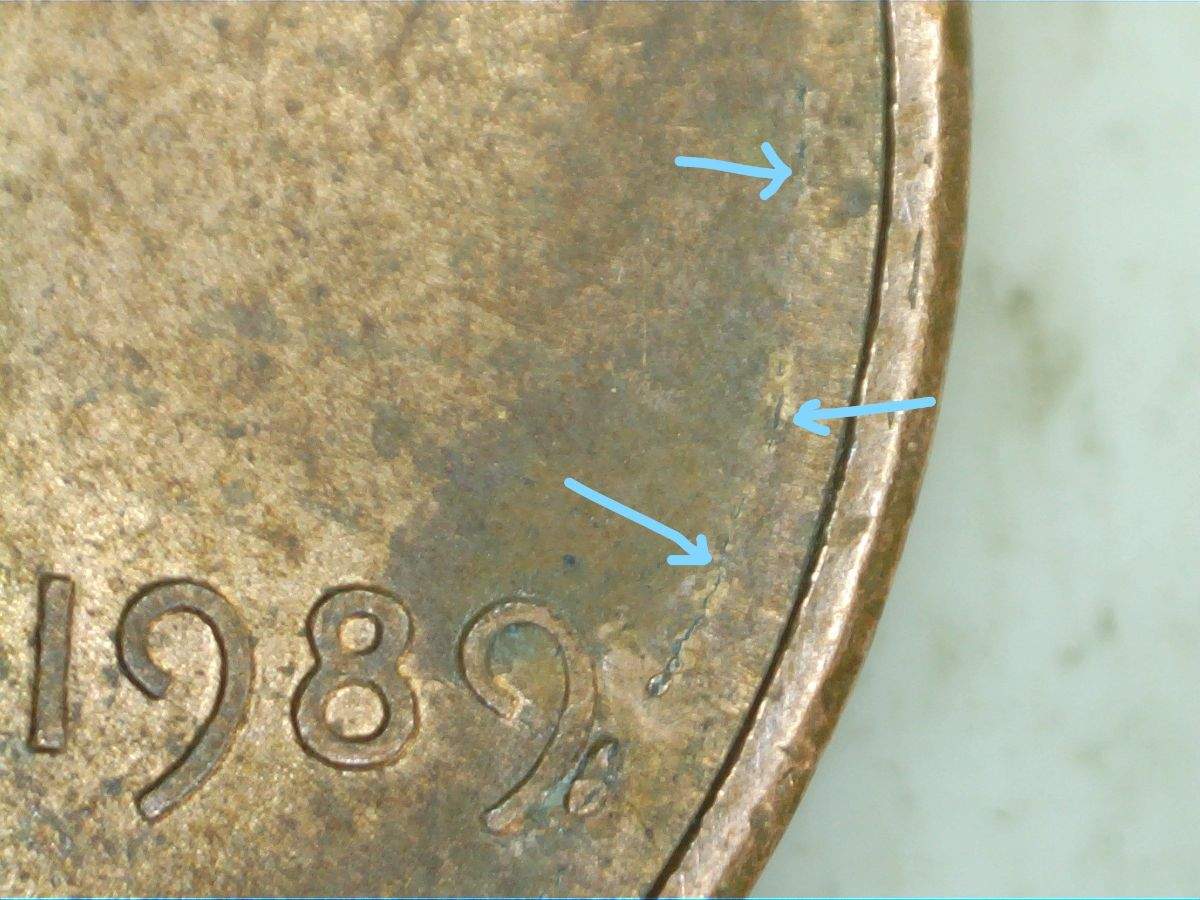 Post-A-Coin-Or-Medal-With-A-Die-Crack!