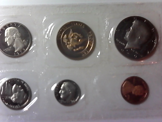 1979-Proof-Set-Is-This-The-Filled-S-?