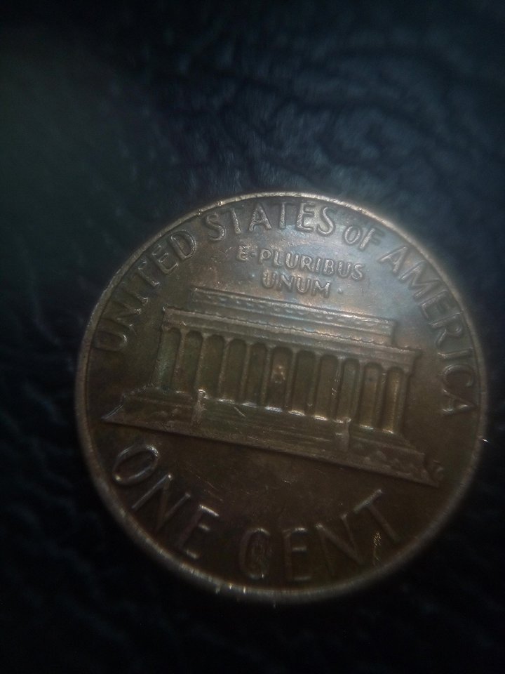 I-Need-Help-With-This-Two-Lincoln-Cent-Pennies-.-1961-D-And-1981-D