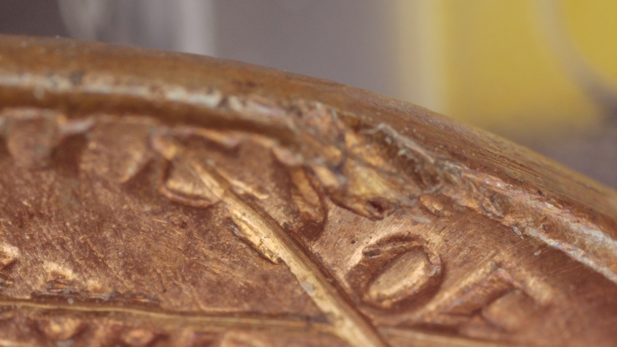 Help-With-1979-P-Lincoln-Cent-Struck-Through,-Planchet-Error,-Or?-Off-Center