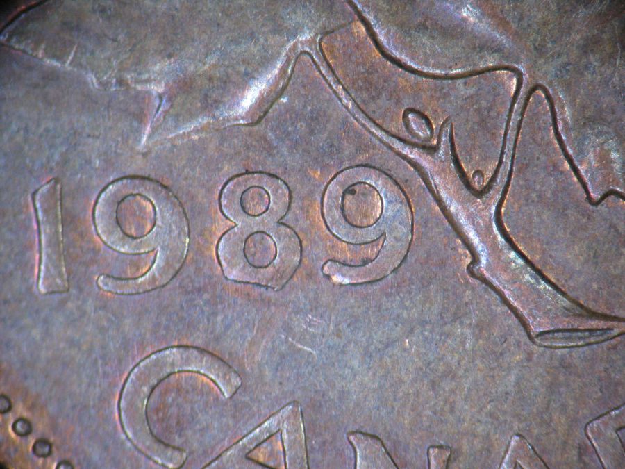 1989-Canadian-1-Cent-With-A-Flat-Bottomed-8-On-The-Date