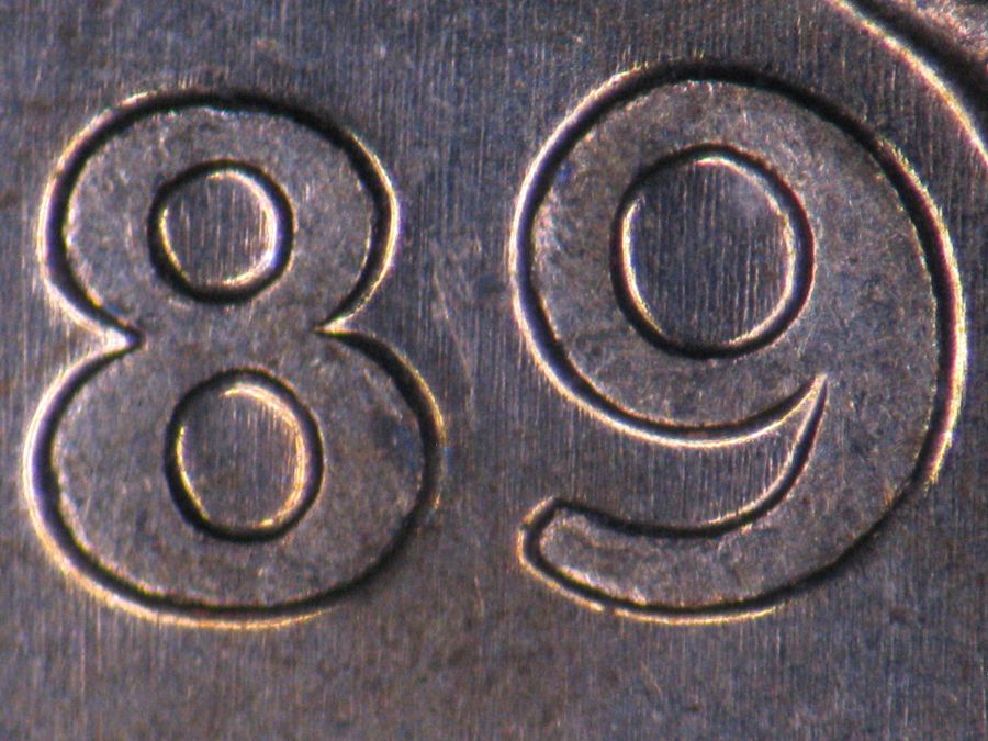 1989-Canadian-1-Cent-With-A-Flat-Bottomed-8-On-The-Date