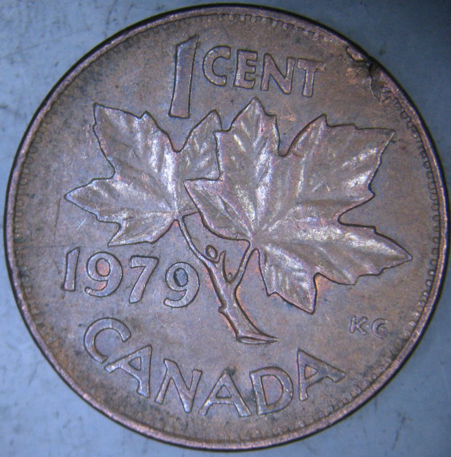 1979-Canadian-1-Cent-Hanging---Ragged-Fissure-Clip