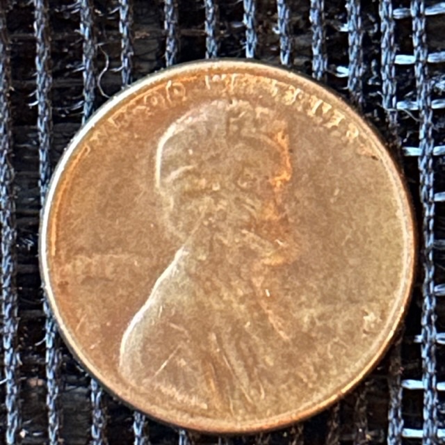 Lincoln-Memorial-Cent.-The-Date-And-MM-Not-Readable.