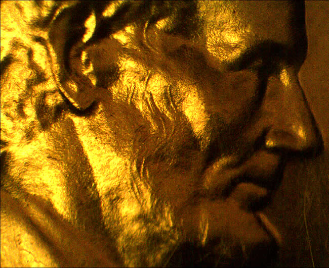 1971-S-Proof-Cent-With-Facial-Lines,-Re-Engraved-Or-Part-Of-Design?