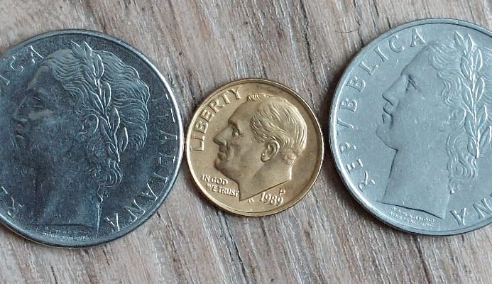 1989-Dime-1989-P-Yellowish