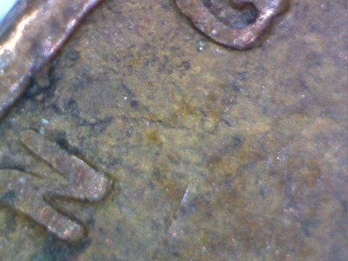 1944-Wheat-Penny,-Line-Across-Obverse.-Lamination-Error?