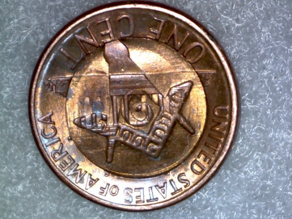 1990-LMC,-Mason-Symbols-On-Obverse-And-Reverse?