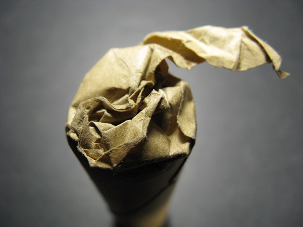 Plain-Paper-1967-2c-Roll---Unwrap-Or-Keep-Intact?