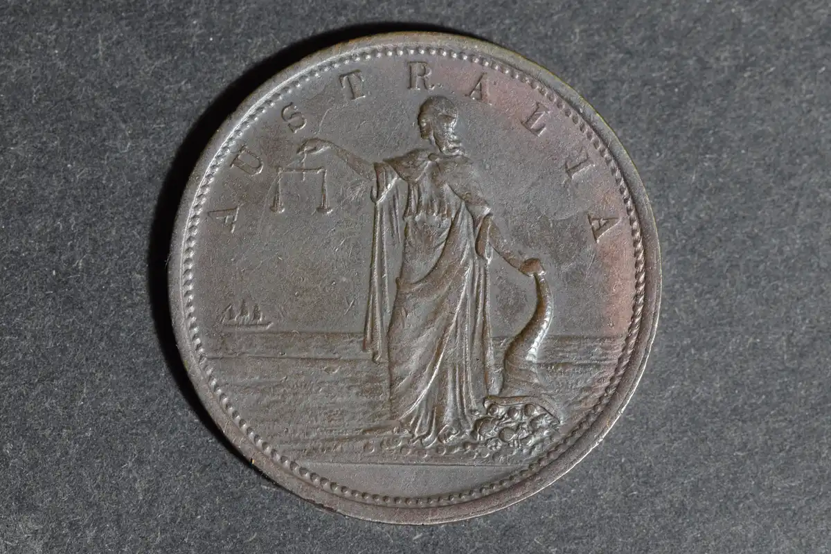 Martin-&-Sach-Adelaide-Ironmongers-R344-Penny-Token---Worth-Grading?