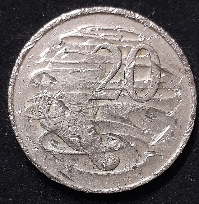 Yay-Or-Nay-Re-Australian-1997-5-Cent-&-1982-50-Cent