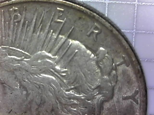 1922-D-Peace-Silver-Dollar---Approximate-Grade?