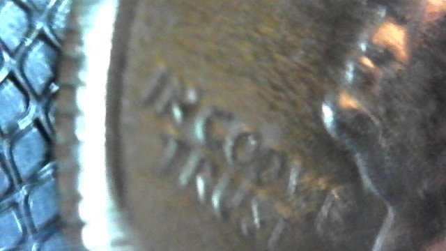 1997-P-Quarter---Lots-Going-On-On-Obverse?-Motto,-Eye,-Back-Of-Head?
