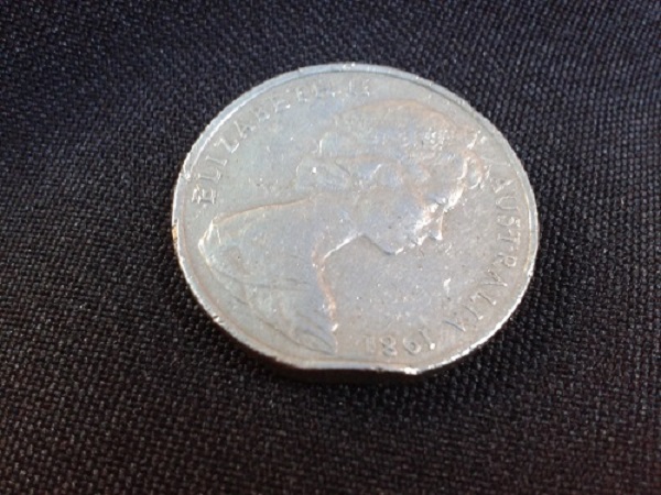 20-Cent-1981-Coin-Do-You-Think-It's-PMD