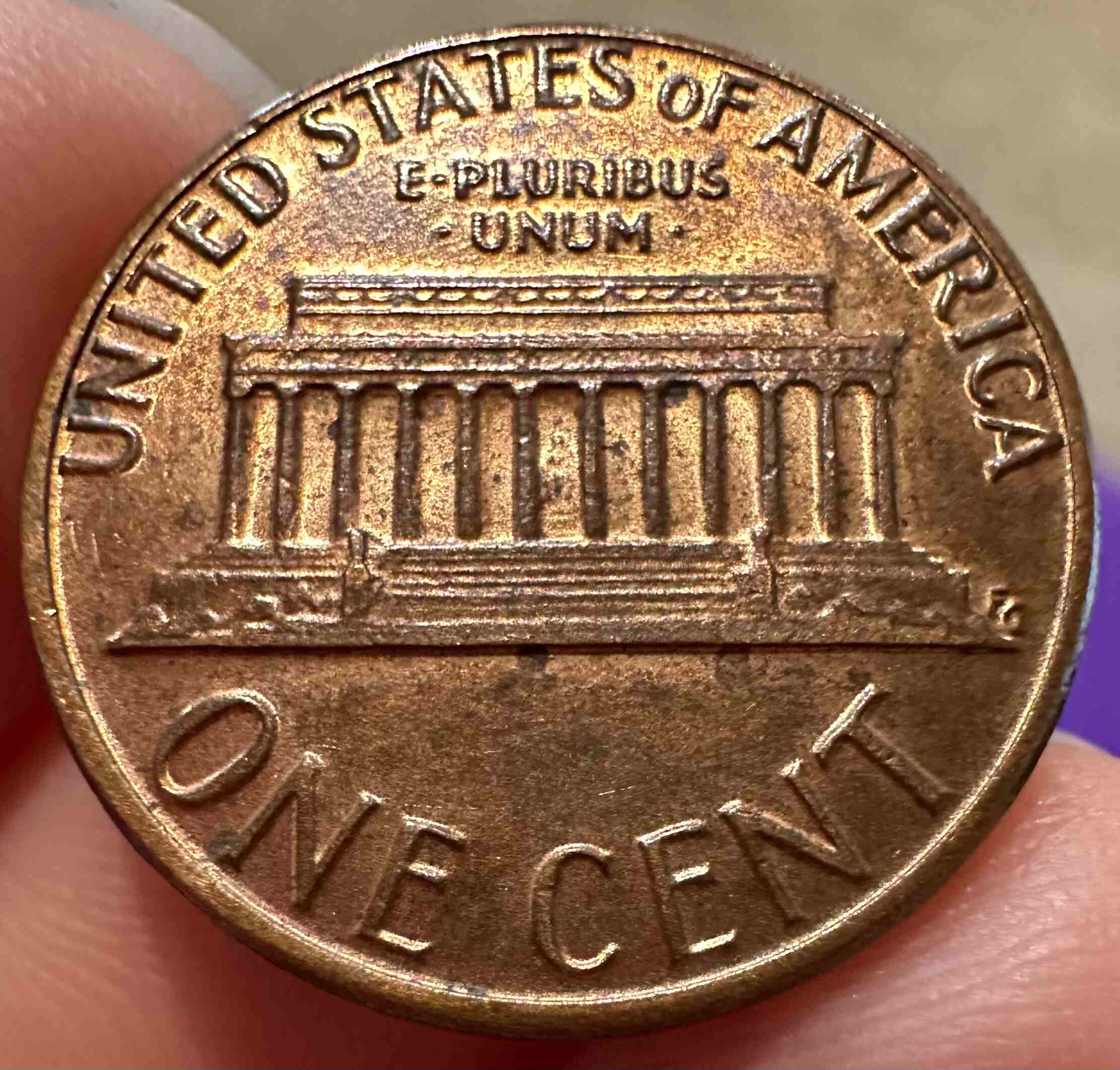 1983-P-Lincoln-Penny-~-Obverse-Die-Chip